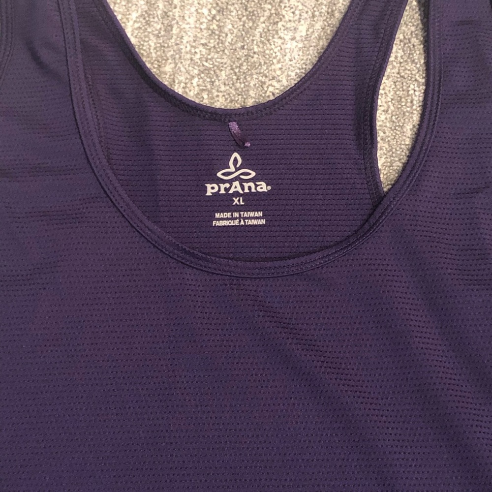 NWOT prAna Work Out Shirt - Picture 2 of 3